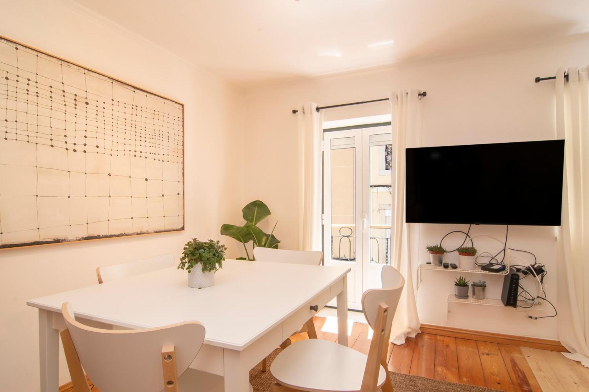 Charming & Peaceful Family Flat Apartment Lisbon Exterior photo